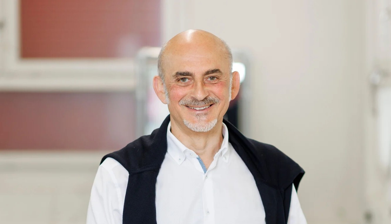 Bild Roberto Martullo V3_Landingpage Bild Roberto Martullo V3_Landingpage